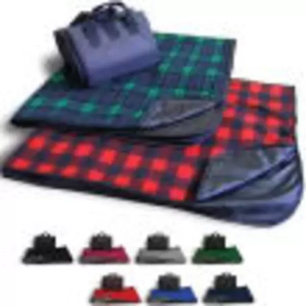 Fleece picnic blanket with