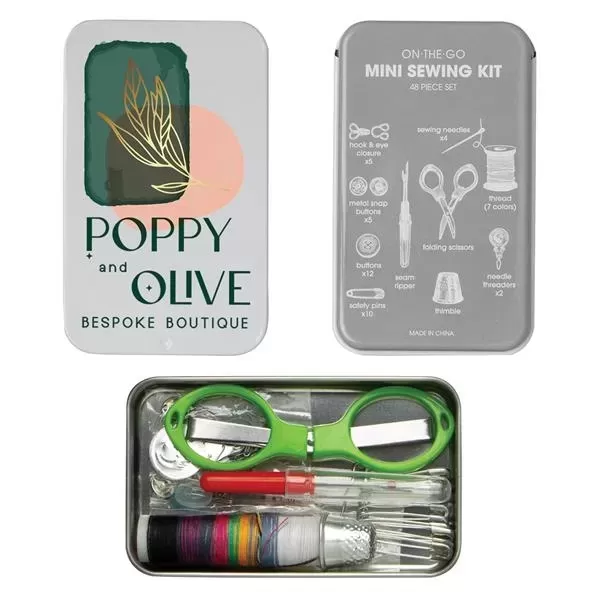 Travel manicure set in