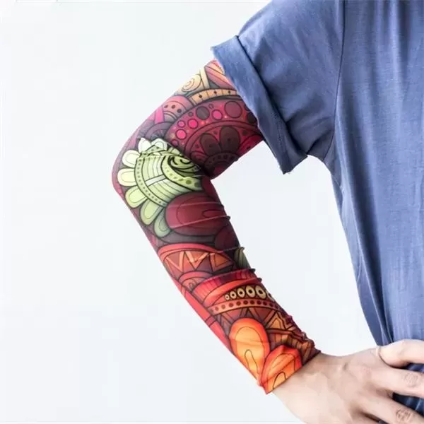 Customizable sports sleeve for