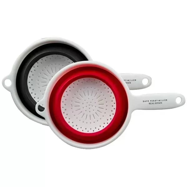 Silicone strainer is collapsible
