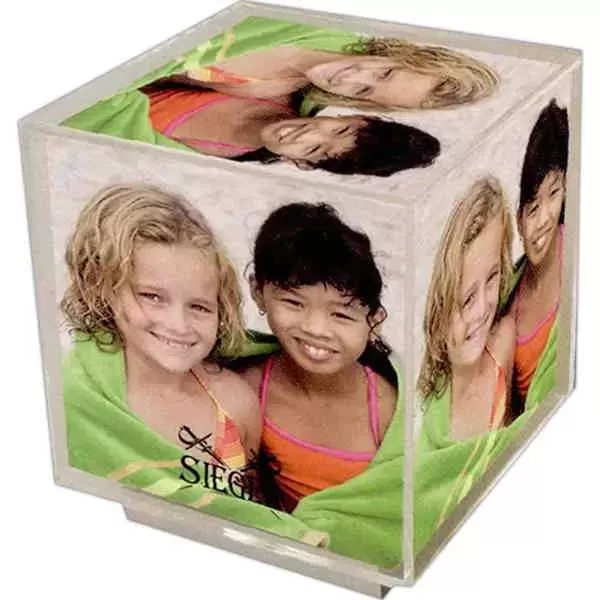 Spinning photo cube frame