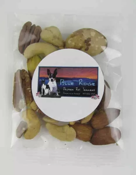 Deluxe mixed nuts in